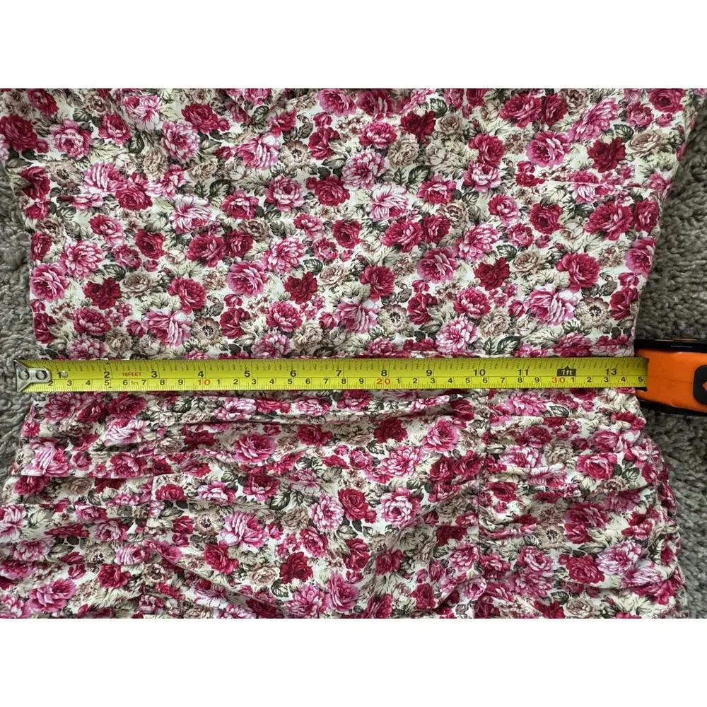 This beautiful Nasty Gal mini dress in size 4 features a vibrant floral print - Picture 7 of 12